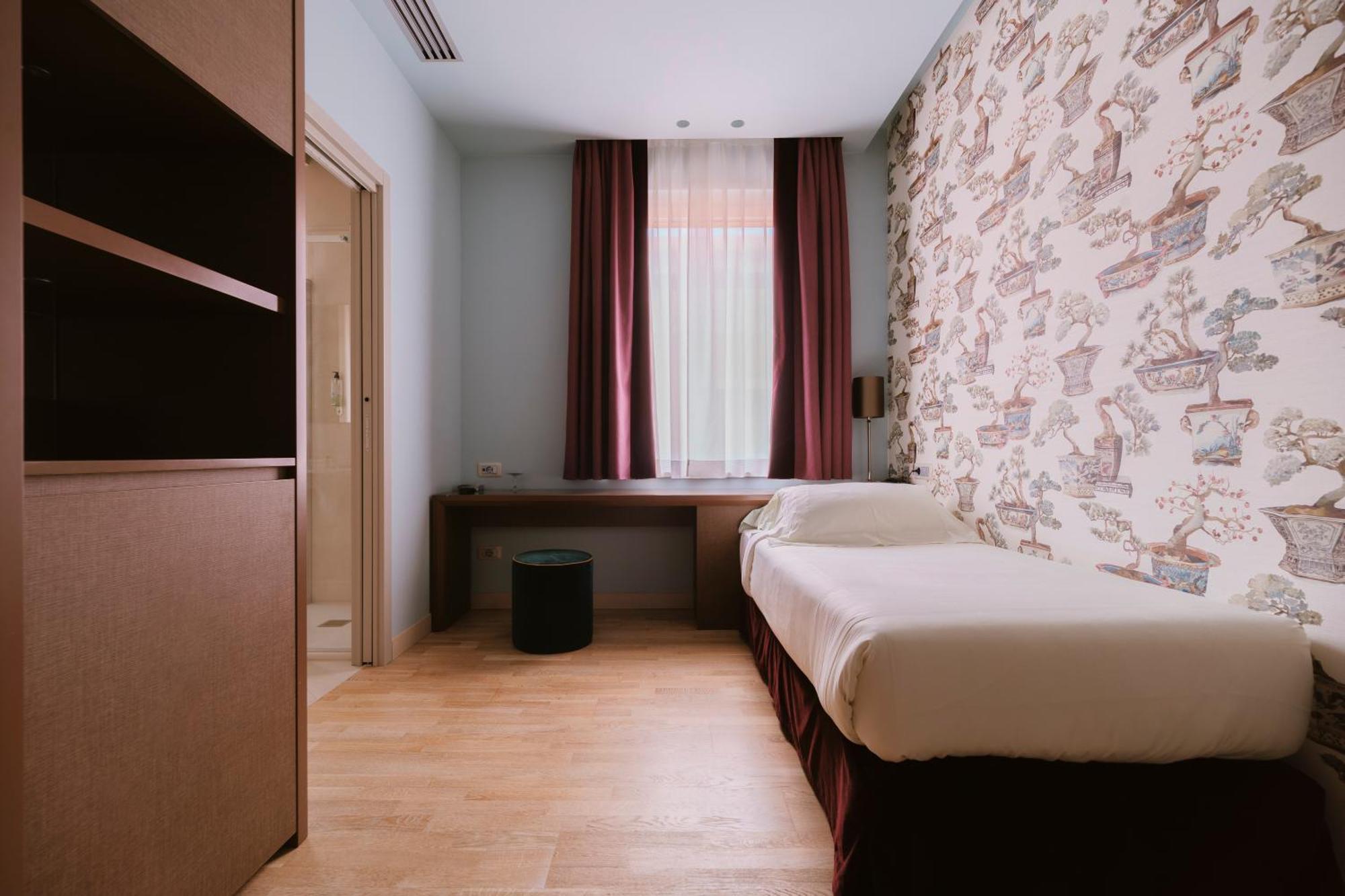 צ'יביטאנובה מארקה Hotel Miramare מראה חיצוני תמונה